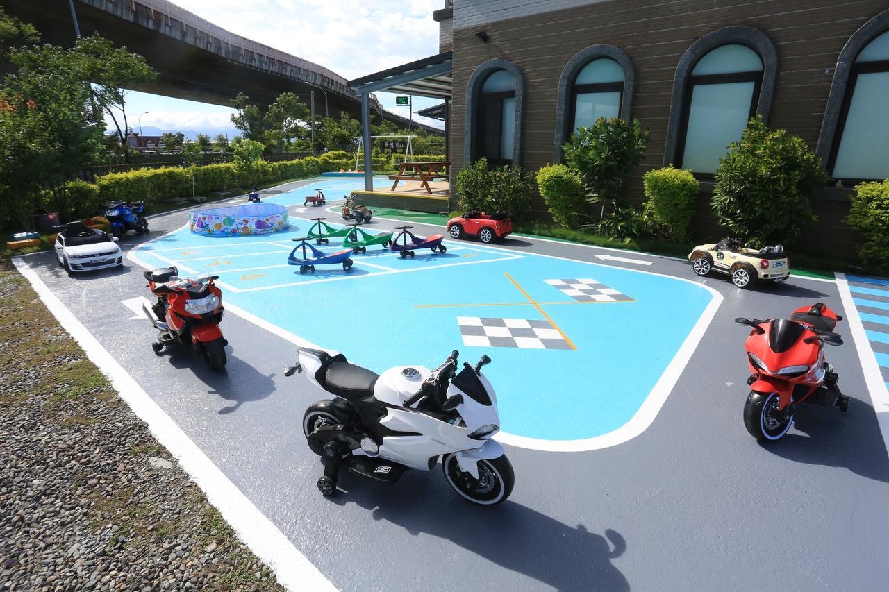 Dania Garden Luodong Exterior foto